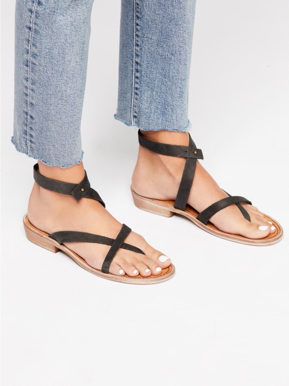 FREE PEOPLE Sz 38 LANDINGS ASYMMETRIC ANKLE WRAP FLAT SANDAL BLACK
